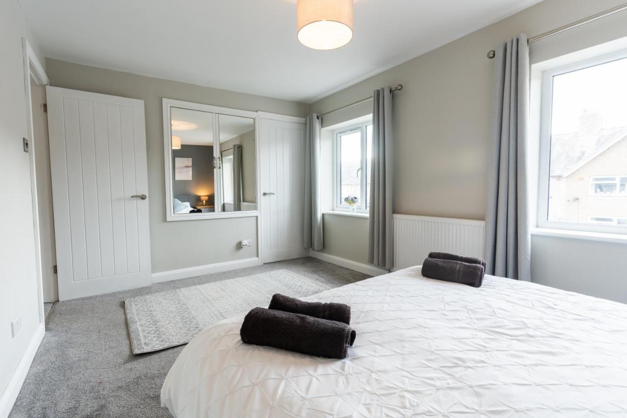 No40Barmouth-Modern,Spacious&Hot Tub Bagian luar foto