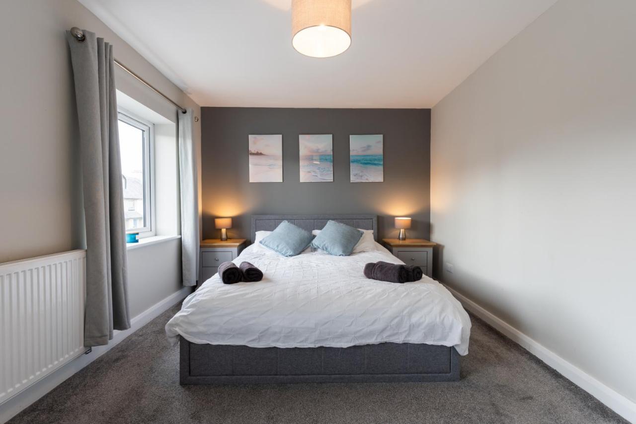 No40Barmouth-Modern,Spacious&Hot Tub Bagian luar foto